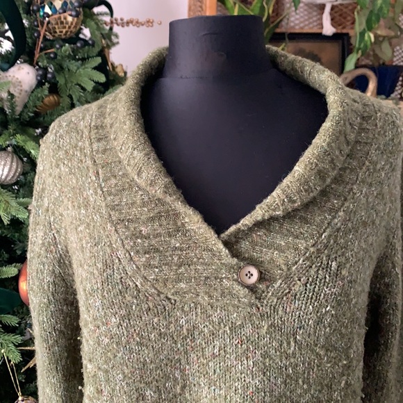 LL Bean green shawl neck wool blend sweater size Large - Picture 2 of 4
